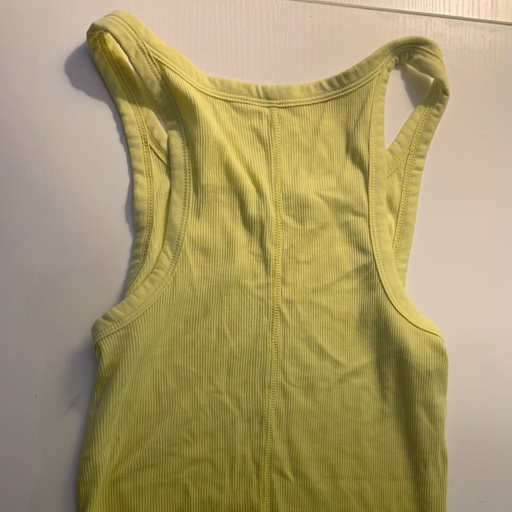 5/$10 Aerie Yellow Ribbed Tank Top - Picture 4 of 5